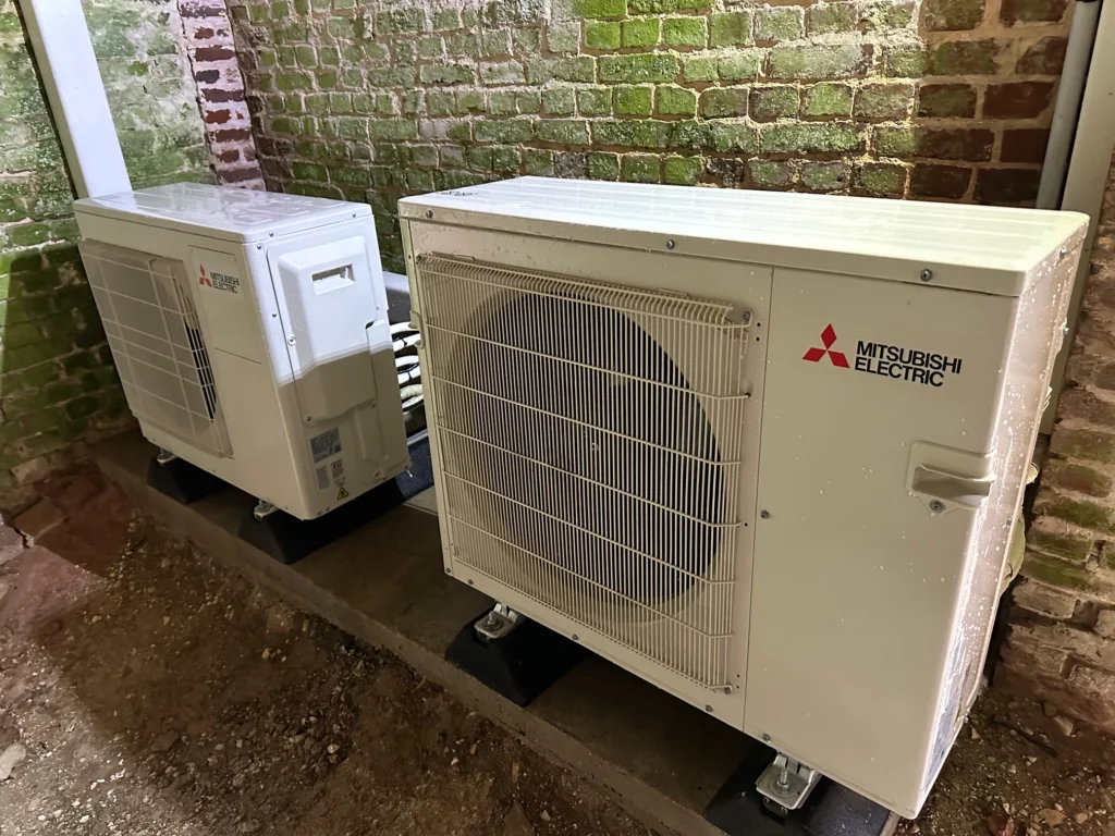 installation par NCEN d'une pompe à chaleur air eau Mitsubishi